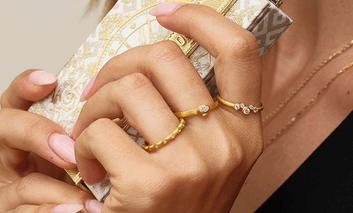 Antiqua<br/> Collection