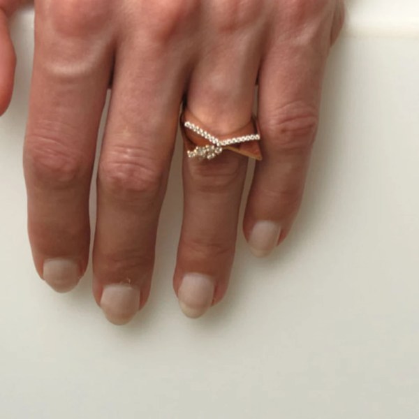 Florélia Ring | 18k gold ring on a model, styled with Rosélia Ring