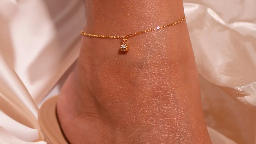 best anklet trends